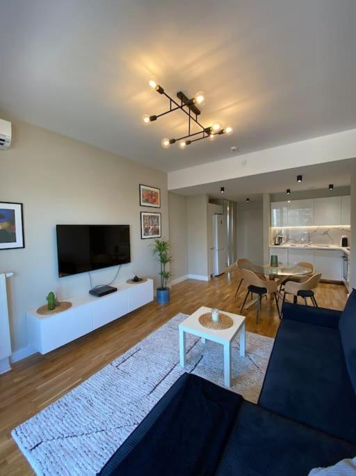 Diamond Of Skopje - Limak, New, Cozy, Modern Central Flat Ngoại thất bức ảnh